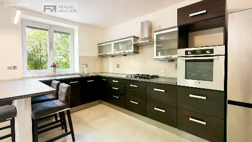Pronájem bytu 2+kk 56 m² nábřeží Svazu protifašistických bojovníků, Ostrava - Poruba