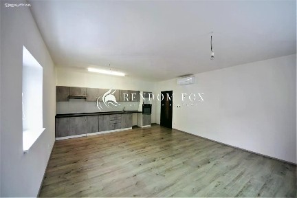 Pronájem bytu 2+kk 70 m² Vídeňská třída, Znojmo