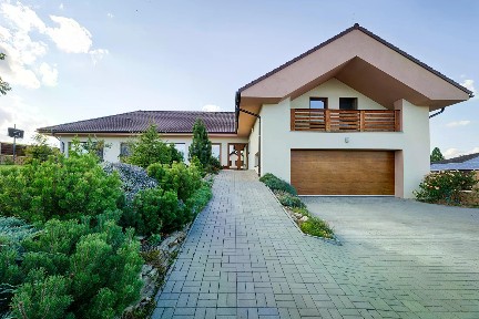 Prodej rodinného domu 247 m², pozemek 966 m² Miřetice