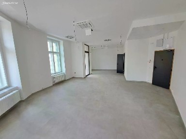 Pronájem obchodního prostoru 64 m²