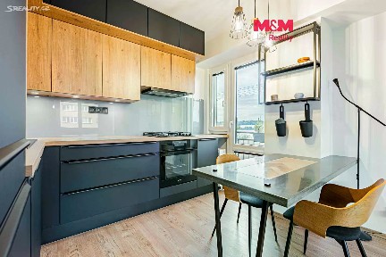 Prodej bytu 2+kk 41 m² Průběžná, Ostrava