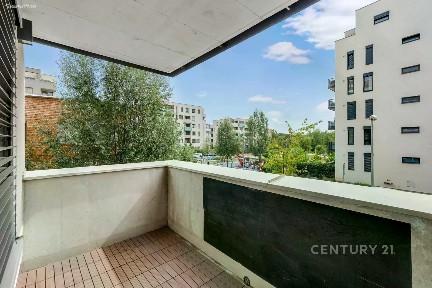 Pronájem bytu 3+kk 82 m²