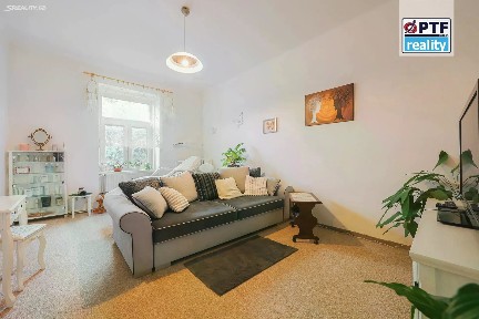 Pronájem bytu 3+1 70 m² Blatenská, Plzeň - Lobzy
