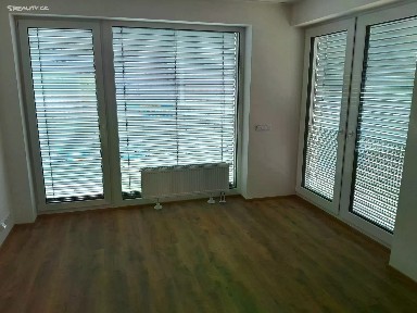 Pronájem bytu 1+kk 43 m² Sídliště Osvobození, Vyškov - Dědice
