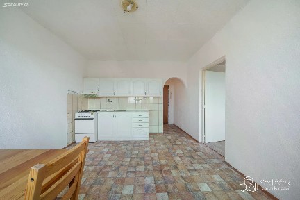 Prodej bytu 1+1 39 m² Slavíčkova, Sokolov