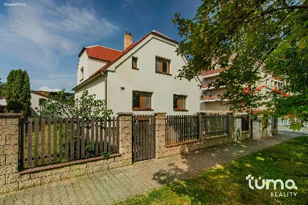 Prodej rodinného domu 156 m², pozemek 487 m² V aleji, Praha - Horní Měcholupy