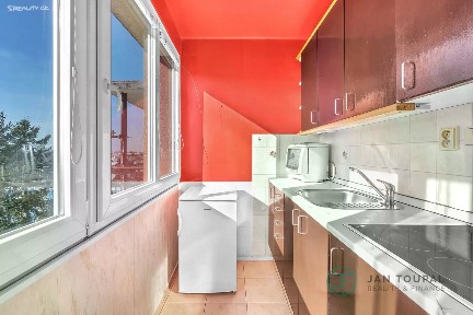 Pronájem bytu 1+1 27 m² Severní, Hradec Králové - Slezské Předměstí