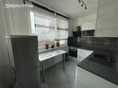 Pronájem bytu 1+1 33 m² Fragnerova, Olomouc - Neředín