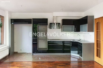Pronájem bytu 3+kk 82 m² Na Císařce, Praha - Smíchov
