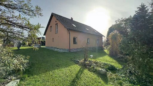 Prodej bytu 3+1 80 m² Dubné - Třebín