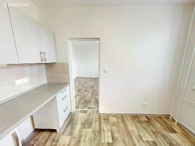 Pronájem bytu 2+1 44 m² Jaroslava Misky, Ostrava - Dubina