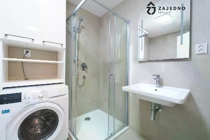 Pronájem bytu 1+kk 35 m² třída Generála Píky, Brno