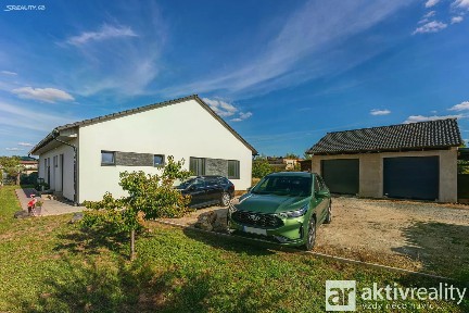 Prodej rodinného domu 185 m², pozemek 744 m² Družstevní, Mělník