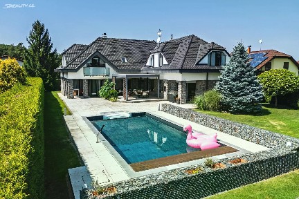 Prodej vily 546 m², pozemek 1608 m² Rovná, Zvole