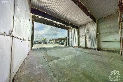 Pronájem skladového prostoru 71 m² Lány, Veselí nad Moravou