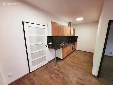 Pronájem bytu 2+kk 45 m² Polepy