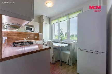 Prodej bytu 3+1 60 m² Jana Opletala, Karlovy Vary - Rybáře