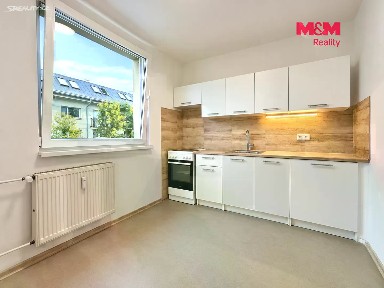 Pronájem bytu 1+1 39 m² Radvanice