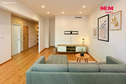 Pronájem bytu 2+kk 66 m²