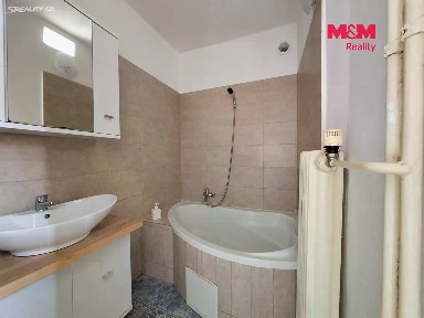 Prodej bytu 3+1 78 m² tř. Budovatelů, Most