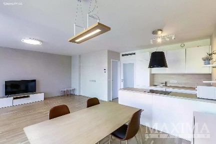 Pronájem rodinného domu 142 m², pozemek 216 m²