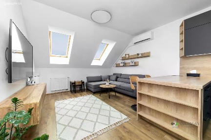 Prodej bytu 2+kk 50 m² Troubsko