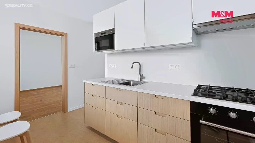 Pronájem bytu 3+1 56 m² Janského, Olomouc - Povel