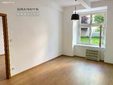Pronájem bytu 2+kk 50 m² Ladova, Praha - Nové Město
