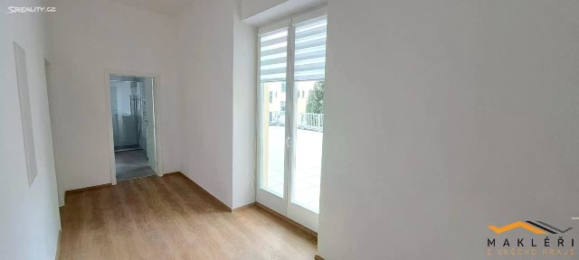 Pronájem bytu 2+kk 65 m² Divadelní, Jihlava