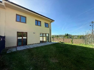 Prodej bytu 2+kk 47 m² Nová, Kouřim