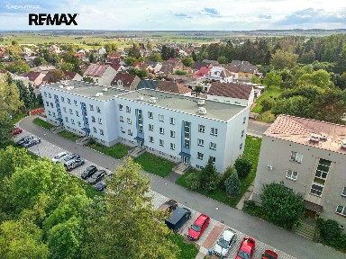 Dobrovice, Mladá Boleslav, Husova ulice