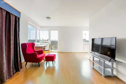 Pronájem bytu 1+kk 42 m² Valtická, Plzeň - Severní Předměstí