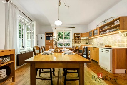 Prodej rodinného domu 281 m², pozemek 1664 m² Lesní, Nové Město nad Metují