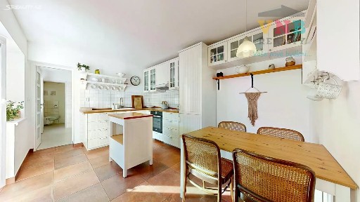 Prodej rodinného domu 250 m², pozemek 591 m² Vrbátky