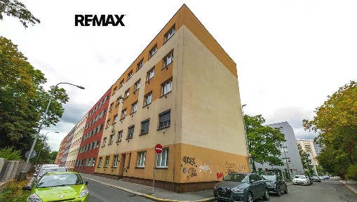 Prodej bytu 2+kk 46 m² U nových domů III, Praha - Krč