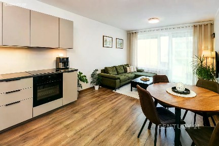Prodej bytu 2+kk 52 m² Střídavá, Praha - Vysočany