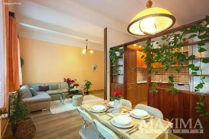 Prodej bytu 4+kk 89 m² Boleslavova, Praha - Nusle
