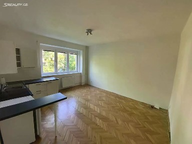 Prodej bytu 2+kk 41 m² Šestidomí, Praha - Bubeneč