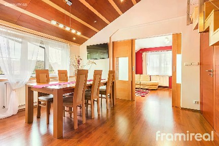Prodej bytu 4+kk 100 m² Školní, Kuřim