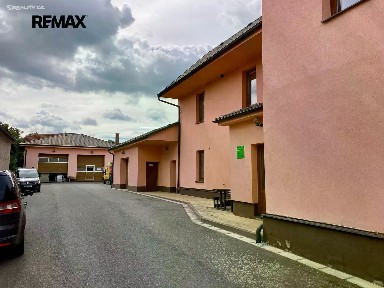 Prodej komerční nemovitosti 344 m²
