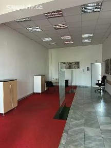 Prodej obchodního prostoru 615 m²
