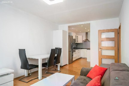 Pronájem bytu 2+kk 49 m² Hausmannova, Praha - Modřany