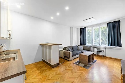 Pronájem bytu 2+kk 58 m² Sokolovská, Praha - Karlín