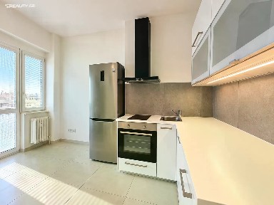 Pronájem bytu 2+kk 50 m² Sevřená, Praha - Nusle