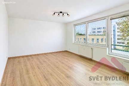 Pronájem bytu 1+kk 42 m² bratří Dohalských, Praha - Vysočany