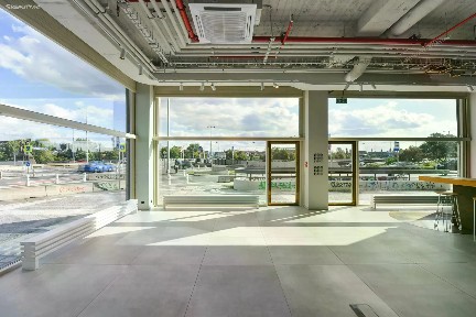 Pronájem obchodního prostoru 242 m² Bubenská, Praha - Holešovice