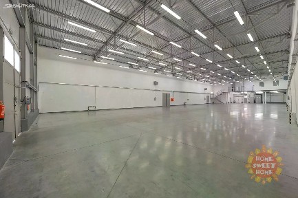 Pronájem skladového prostoru 1395 m²