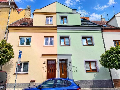Prodej rodinného domu 120 m², pozemek 171 m² Čechova, Chomutov