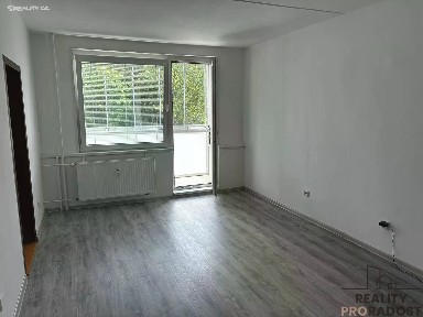 Týn nad Vltavou, České Budějovice, Hlinecká