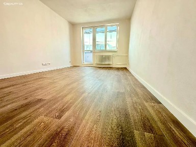Pronájem bytu 1+kk 30 m² Ostrava - Moravská Ostrava